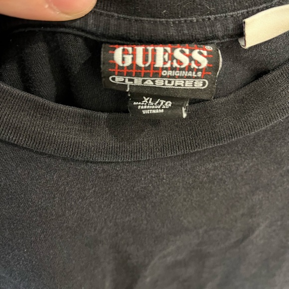 Guess X Pleasures T-Shirt - Picture 3 of 3